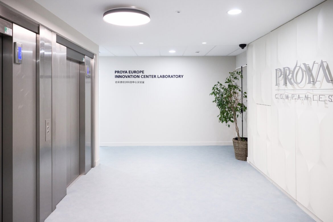 Proya Europe Innovation Center Laboratory